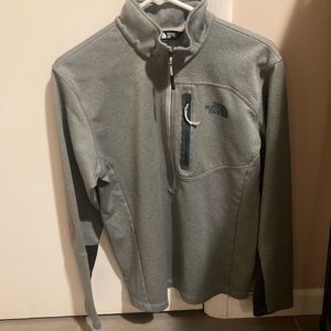 Northface sweater SZ Small